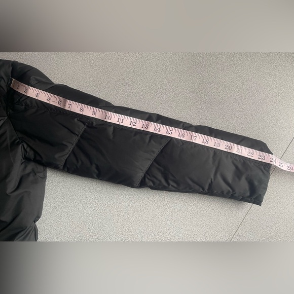 Eddie Bauer Black Down Filled Puffer Jacket Size Medium - Picture 16 of 16